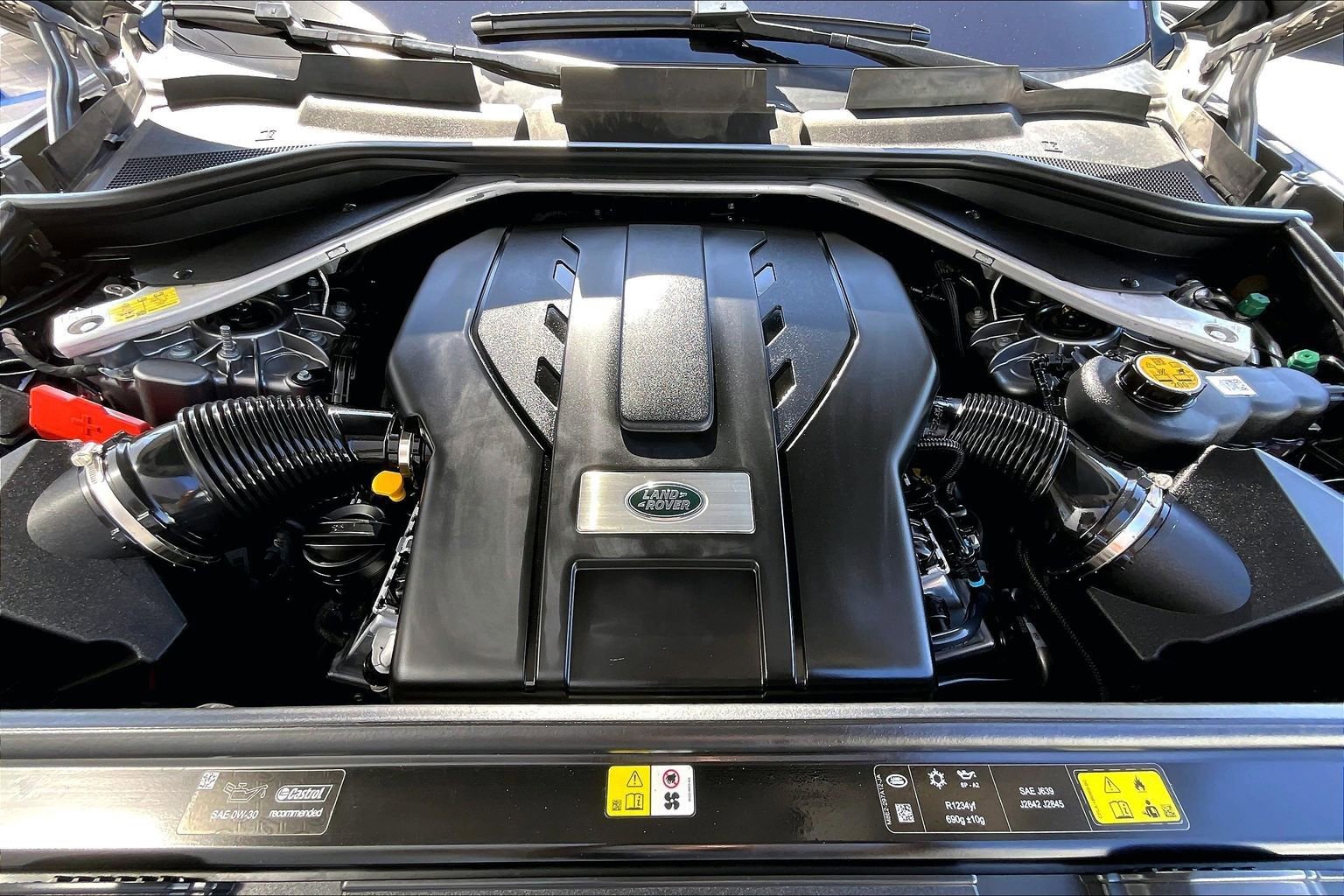 Used 2023 Land Rover Range Rover SE image 10