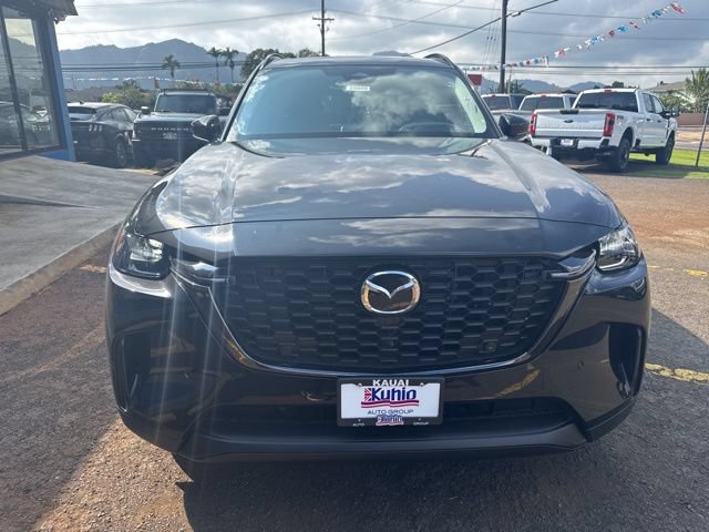 New 2025 MAZDA CX-90 Plug-In Hybrid w/Premium Sport AWD/4WD image 8