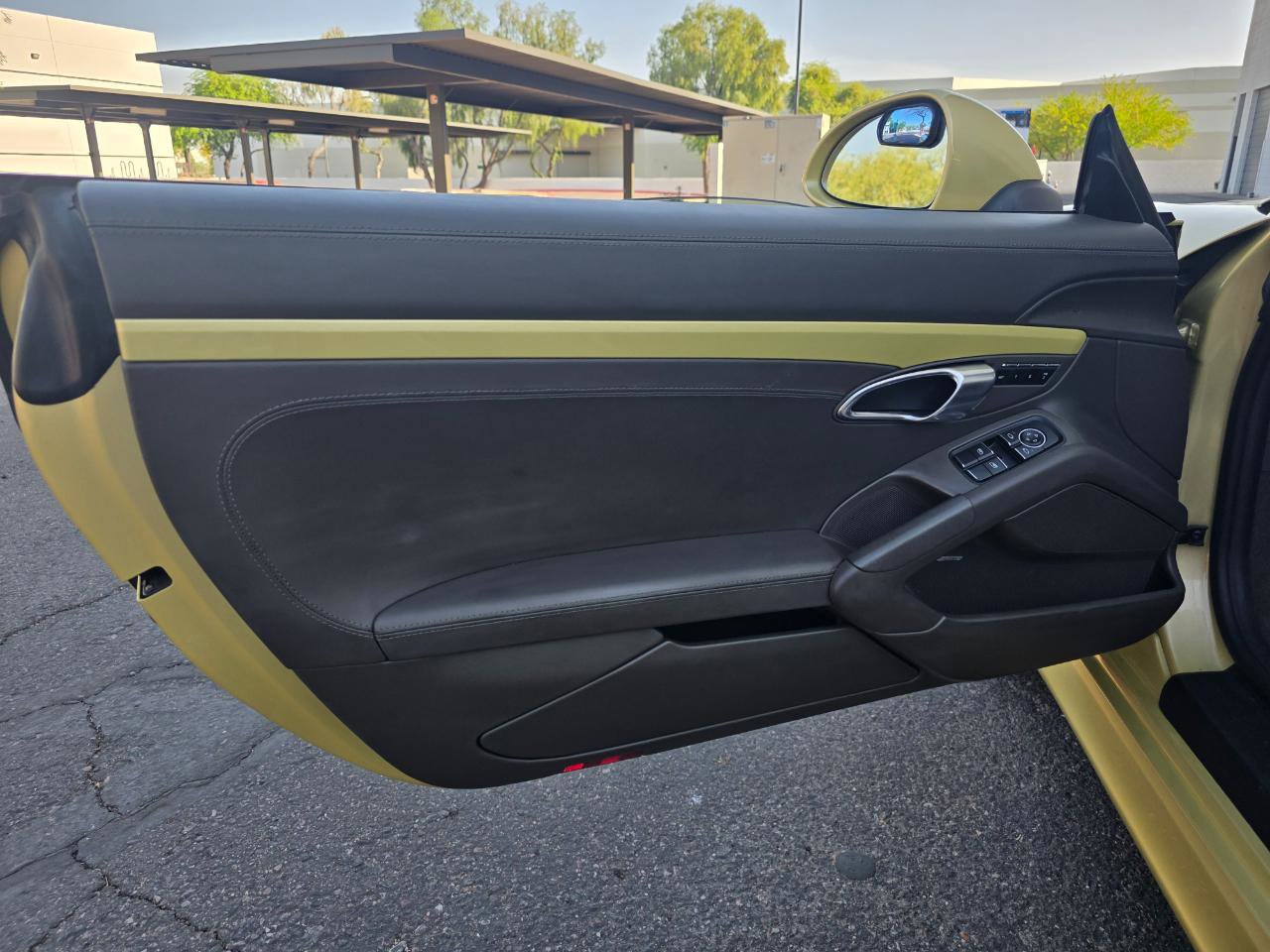 Used 2014 Porsche Boxster S image 27