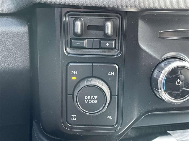 New 2025 Ford F350 Platinum w/ FX4 Off-Road Package image 29