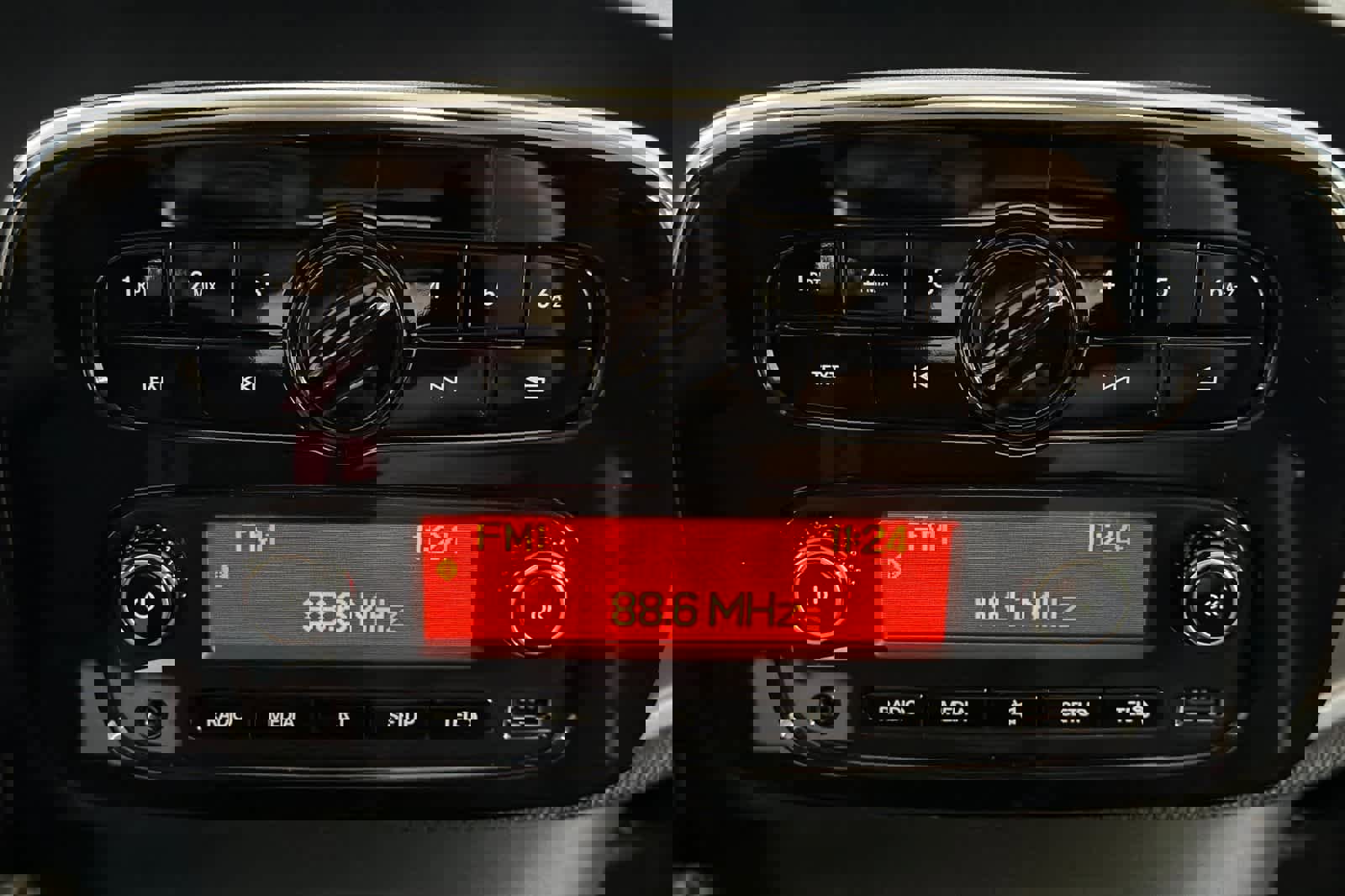 Used 2018 smart fortwo electric drive image 17