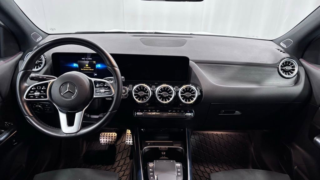 Certified 2022 Mercedes-Benz GLA 250 4MATIC image 2