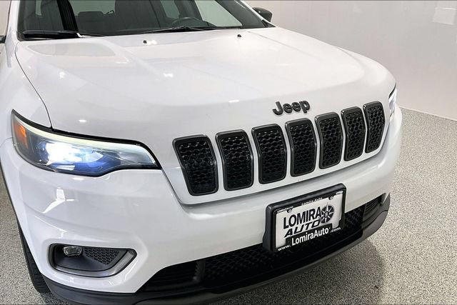 Used 2021 Jeep Cherokee Latitude w/ Comfort Safety Group AWD/4WD image 41