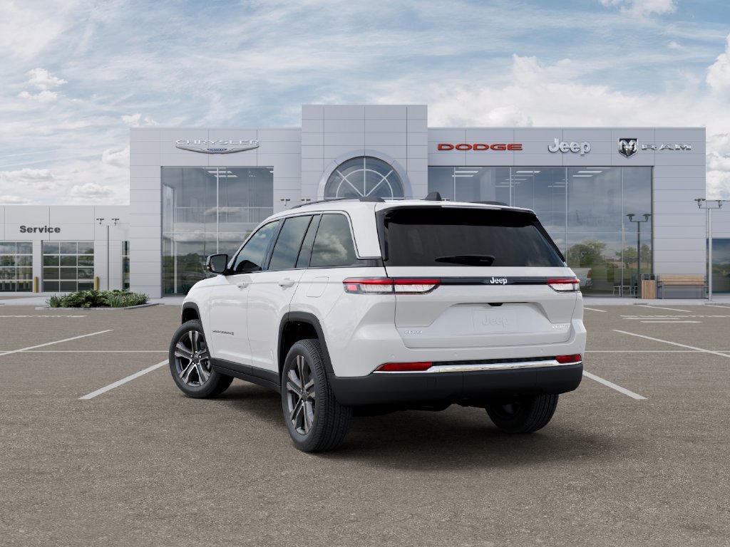 New 2027 Jeep Grand Cherokee Limited AWD/4WD image 3