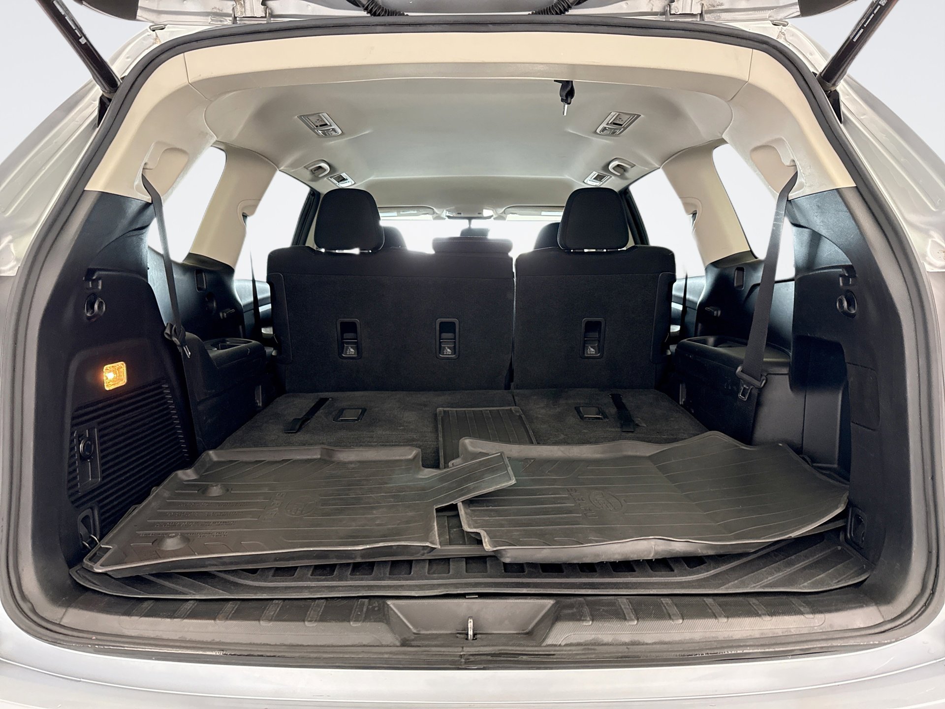 Used 2020 Subaru Ascent Premium w/ Convenience Package image 20