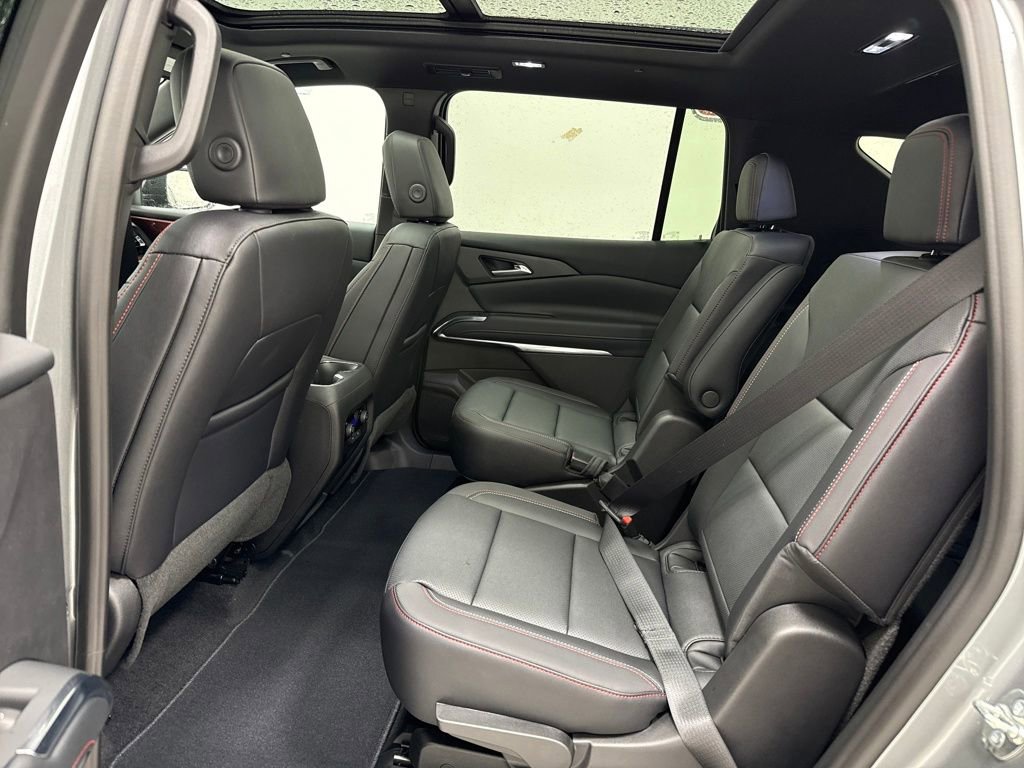 New 2026 Chevrolet Traverse Z71 image 17