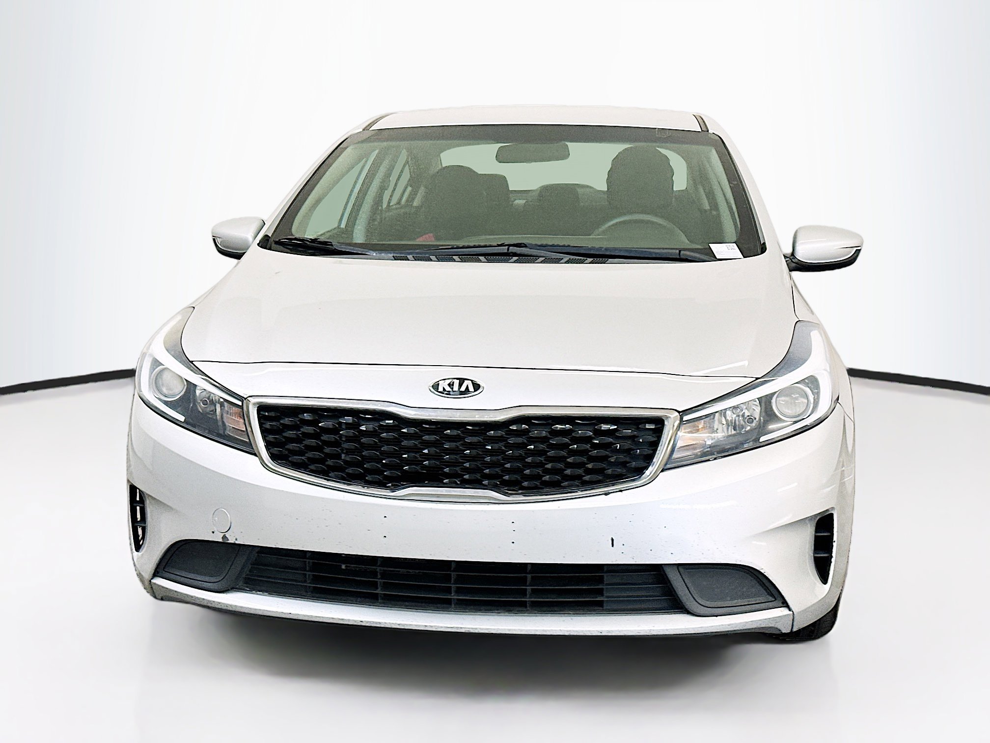 Used 2018 Kia Forte LX w/ LX Popular Package image 2