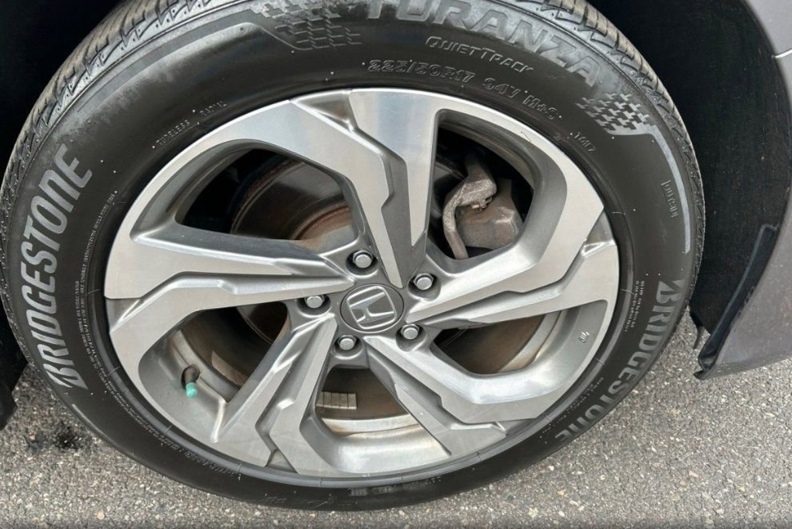 Used 2018 Honda Accord EX image 12