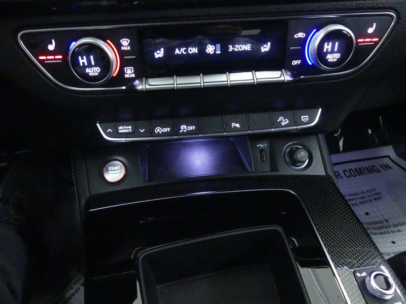Used 2022 Audi SQ5 Premium Plus w/ Premium Plus Package image 15