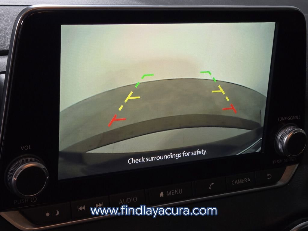 Used 2023 Nissan Sentra SV image 21