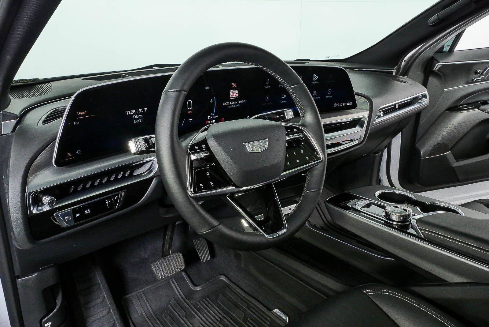 Used 2024 Cadillac Lyriq Sport AWD/4WD image 4