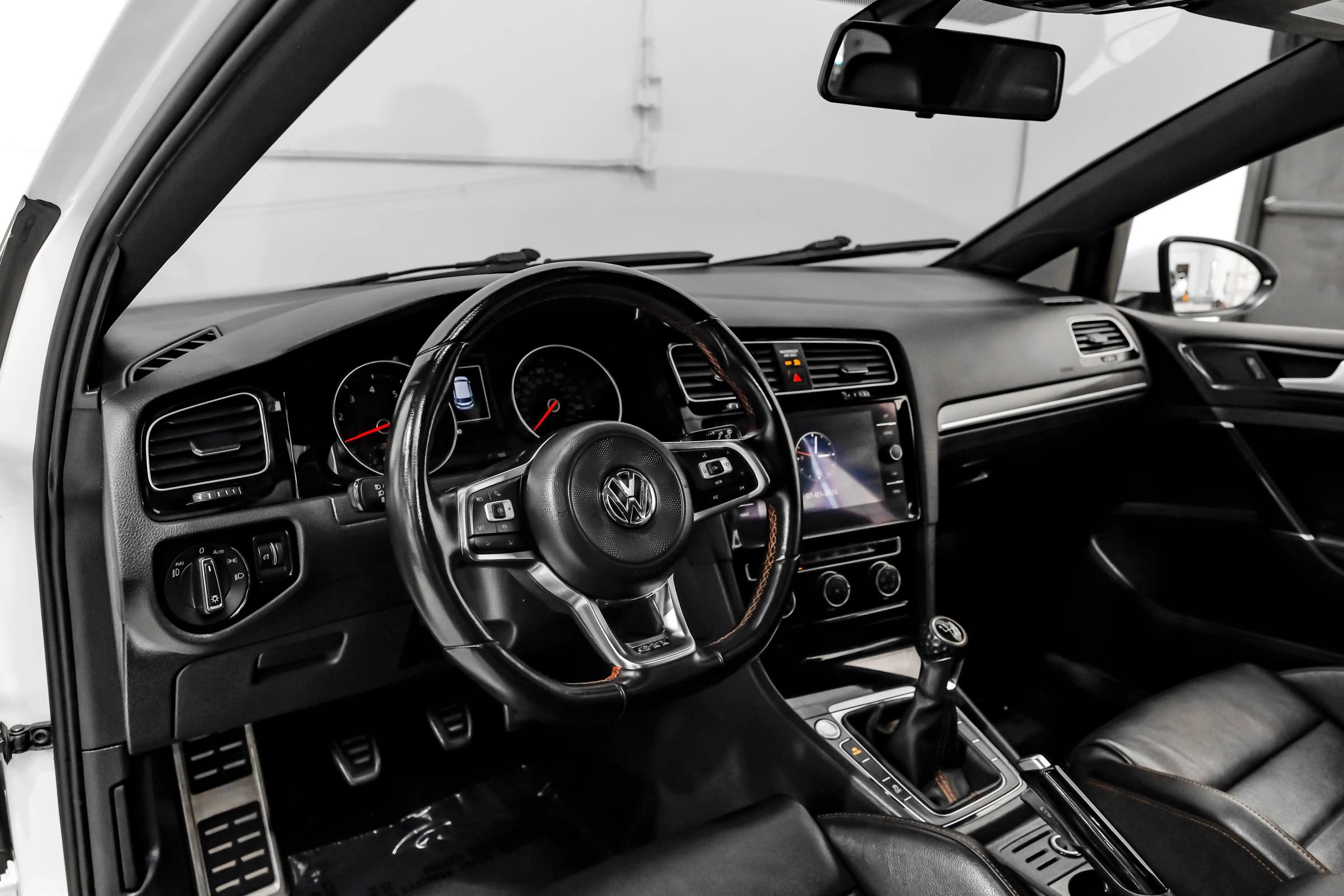 Used 2019 Volkswagen GTI Rabbit Edition FWD image 23