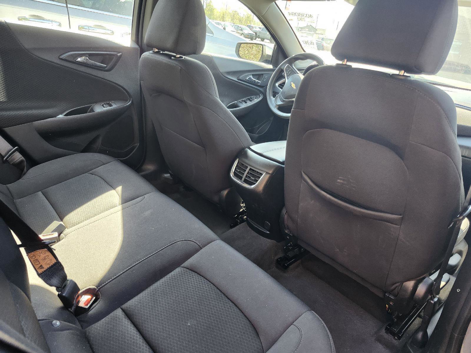 Used 2024 Chevrolet Malibu LT image 28