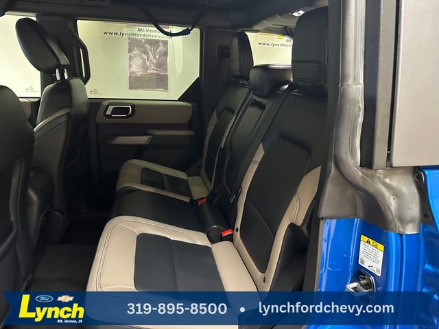Used 2023 Ford Bronco Wildtrak image 19
