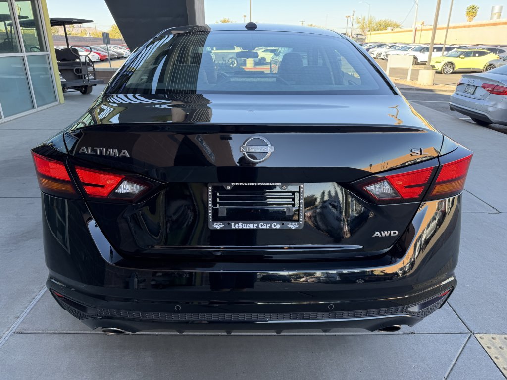 Used 2024 Nissan Altima 2.5 SL AWD/4WD image 13