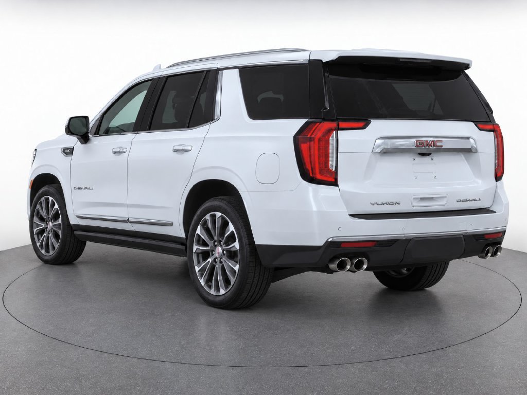 Used 2021 GMC Yukon Denali w/ Denali Premium Package AWD/4WD image 3