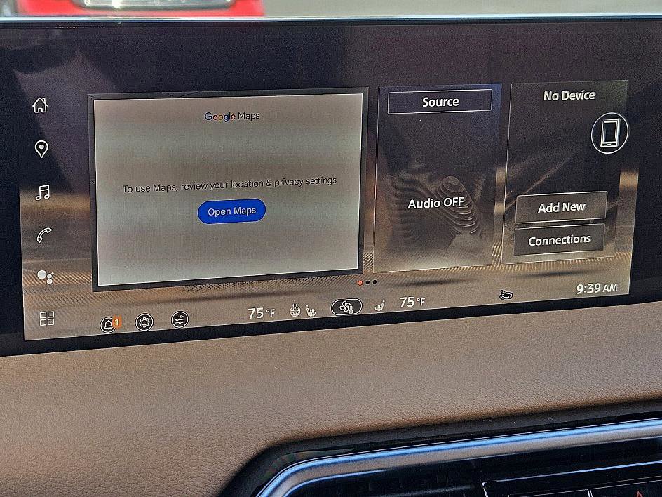 New 2026 Nissan Armada SL w/ Captain's Chari Seat Package image 24