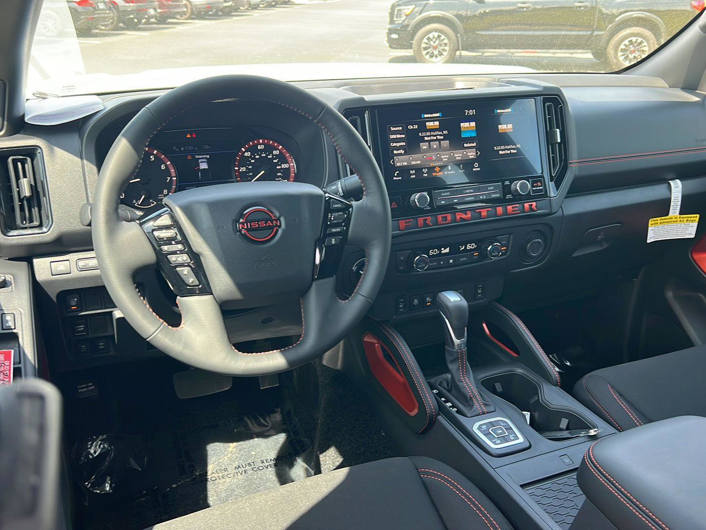 New 2026 Nissan Frontier PRO-4X w/ Pro-4x Convenience Package AWD/4WD image 18