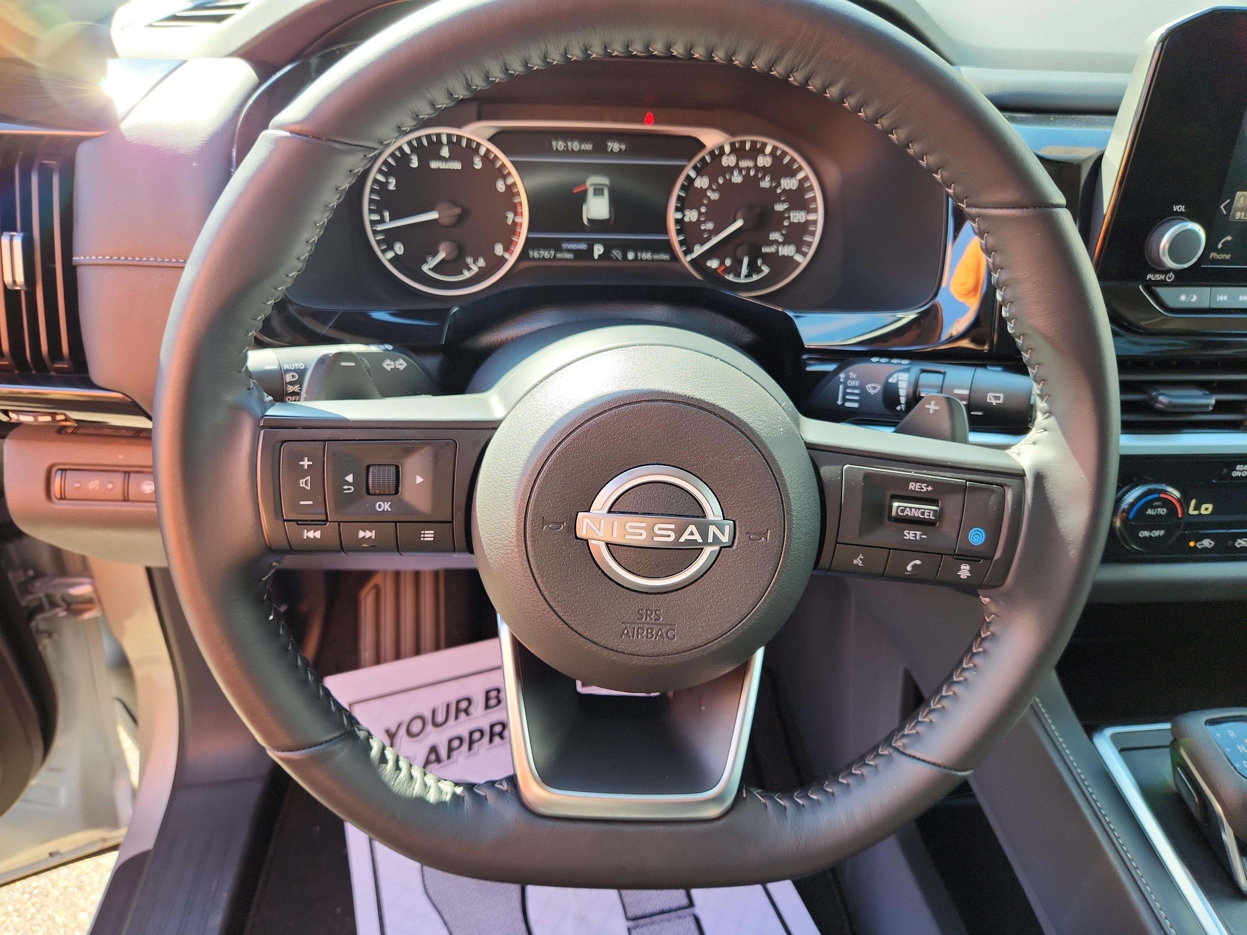 Used 2025 Nissan Pathfinder SV image 26