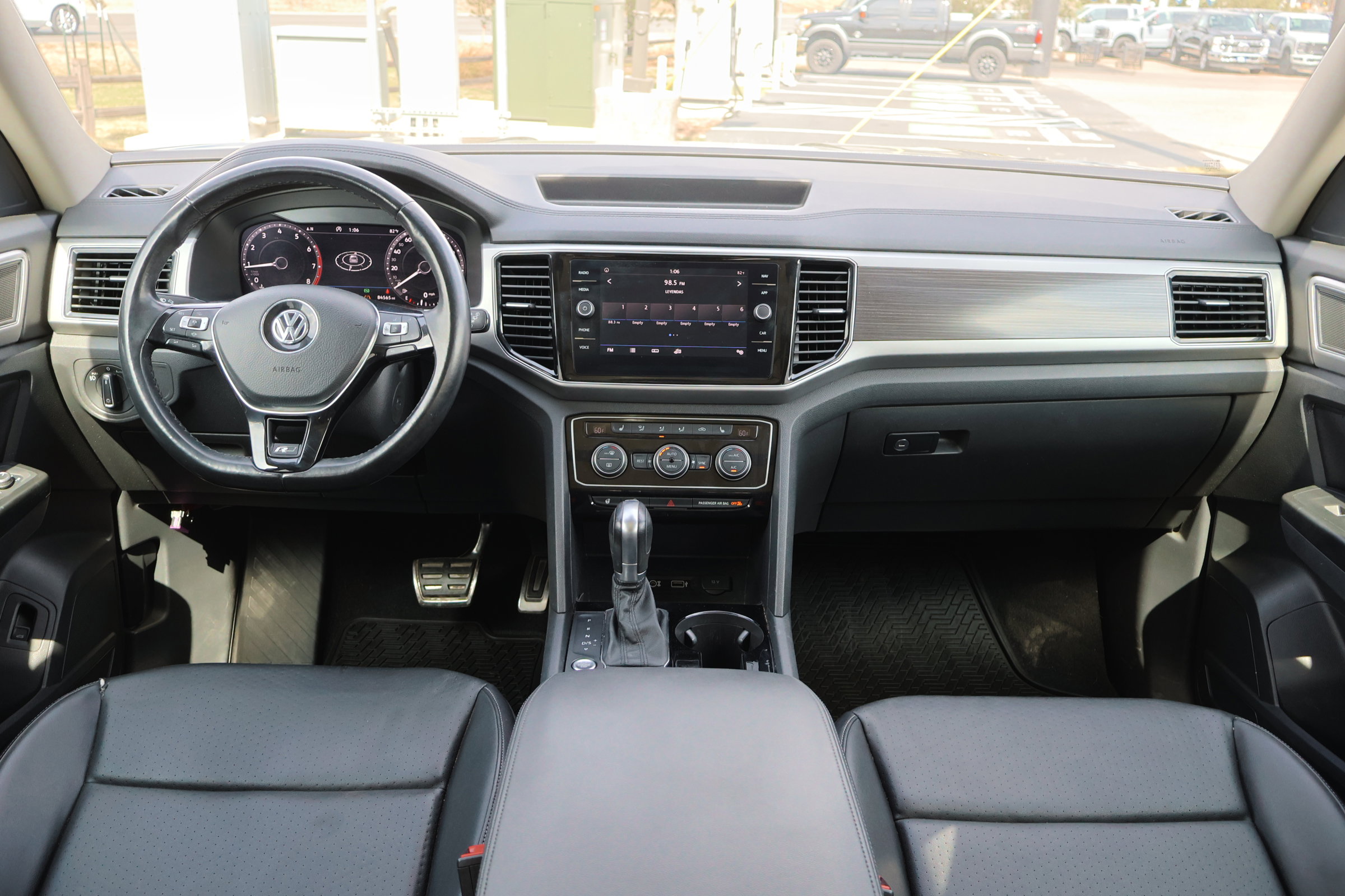 Used 2019 Volkswagen Atlas SEL R-Line image 25