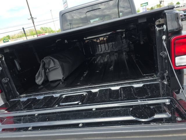Used 2021 Jeep Gladiator Sport AWD/4WD image 9