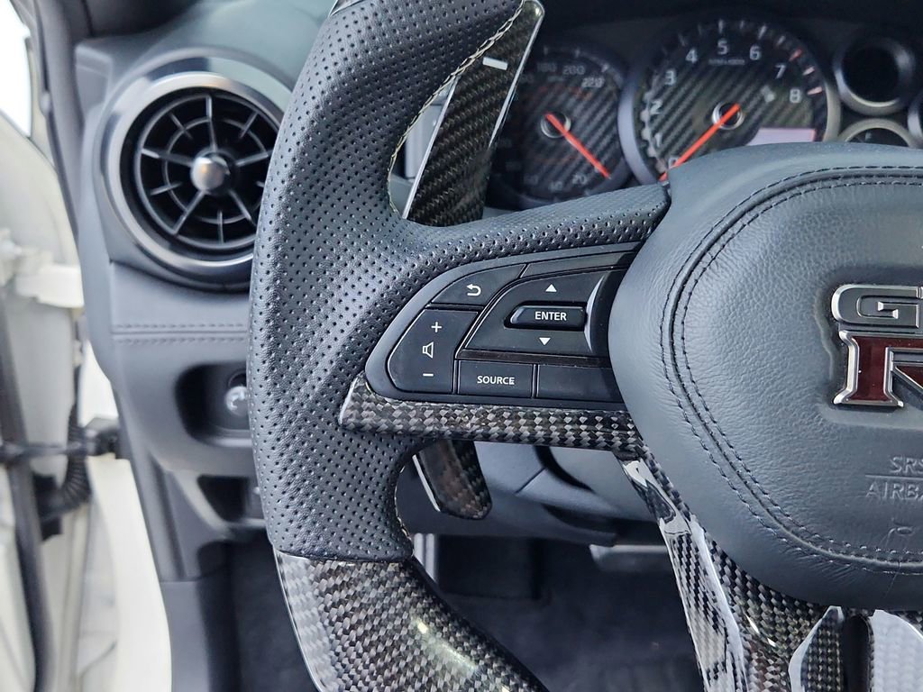 Used 2019 Nissan GT-R image 50