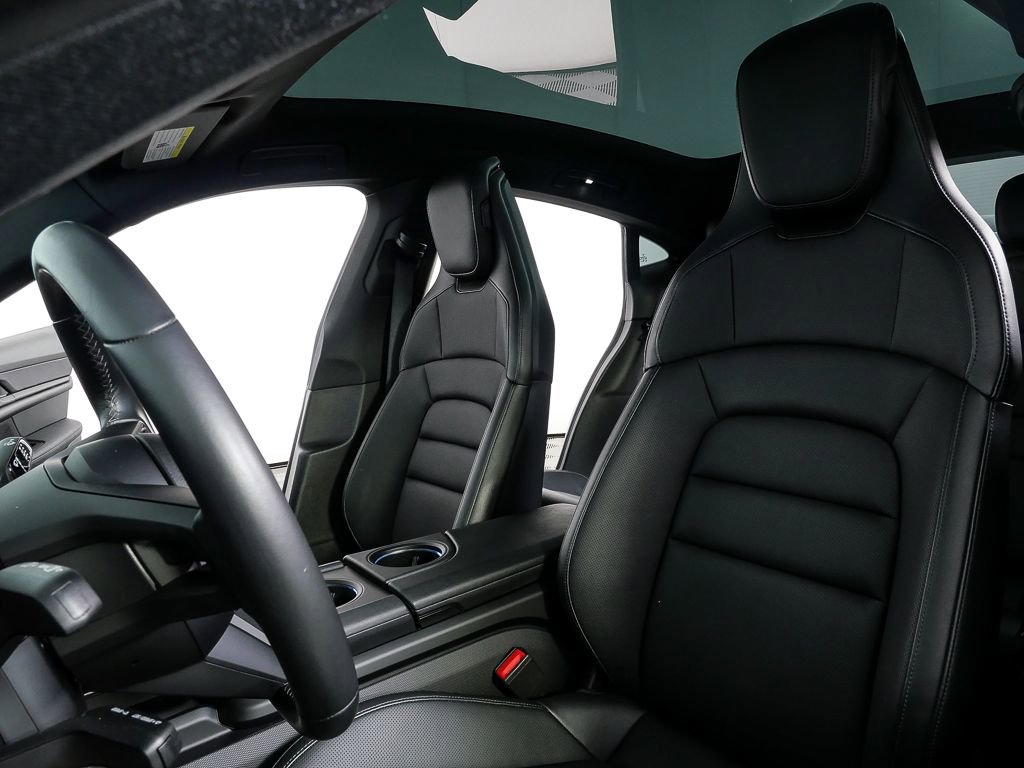 Certified 2024 Porsche Taycan 4S image 5