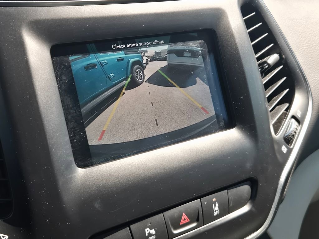 Certified 2021 Jeep Cherokee Latitude Lux image 28