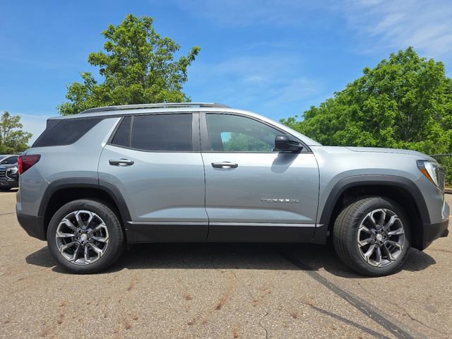 New 2026 GMC Terrain Elevation w/ Elevation Premium Package AWD/4WD image 18