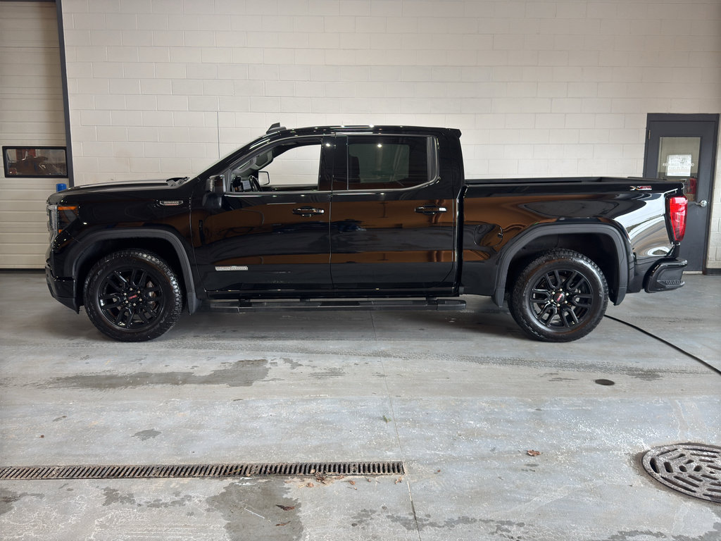 Used 2024 GMC Sierra 1500 Elevation w/ Elevation Premium Package image 2