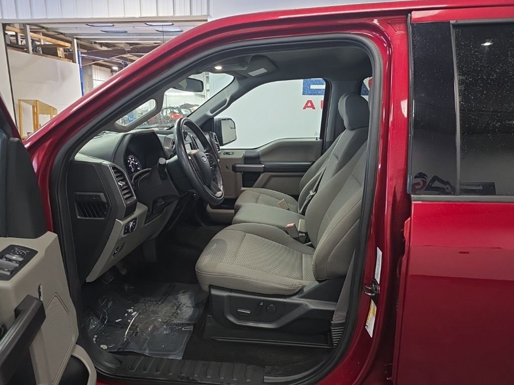 Used 2019 Ford F150 XLT w/ Equipment Group 302A Luxury image 19