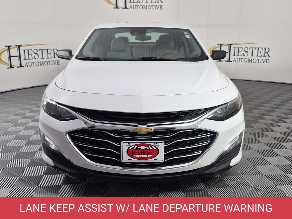 Certified 2025 Chevrolet Malibu LS FWD image 9