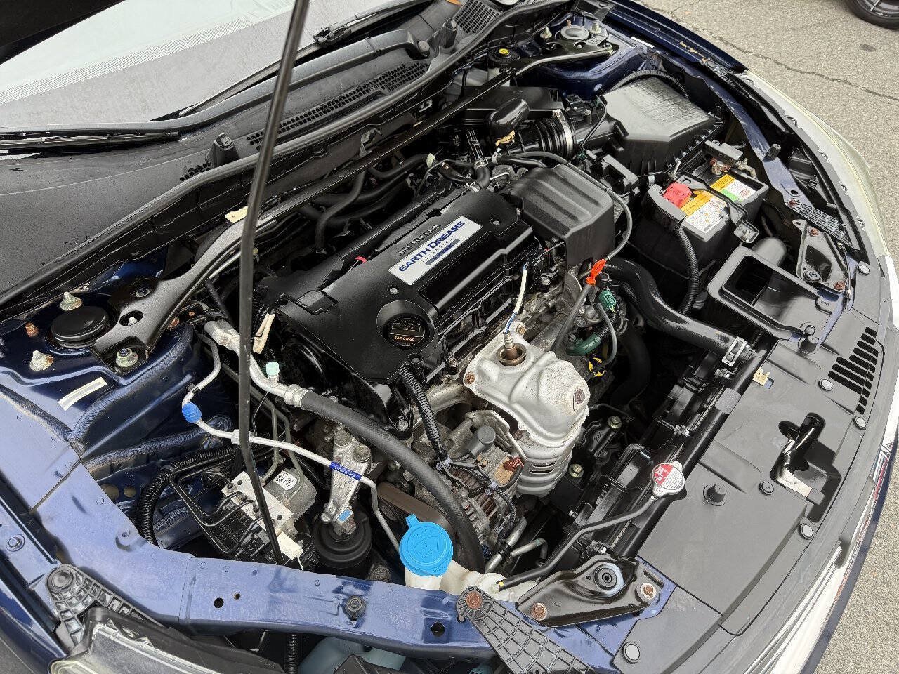 Used 2015 Honda Accord Sport image 25