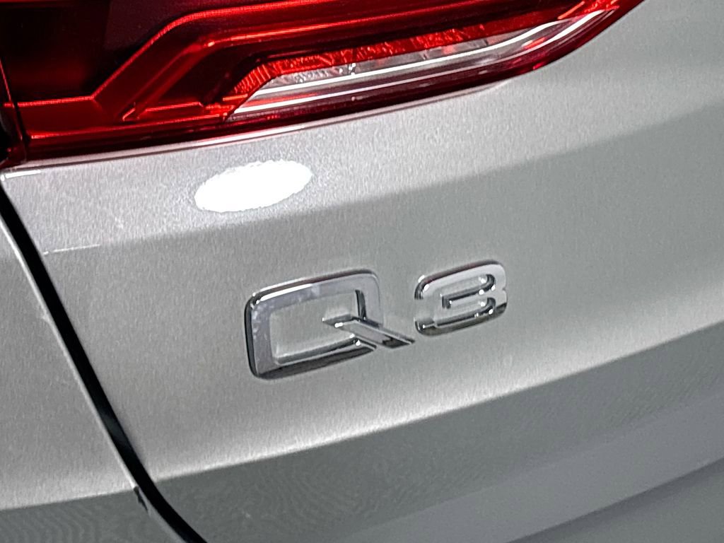 Used 2019 Audi Q3 2.0T Premium Plus w/ Premium Plus Package image 25