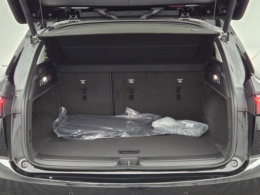 New 2025 Buick Envision Sport Touring image 13