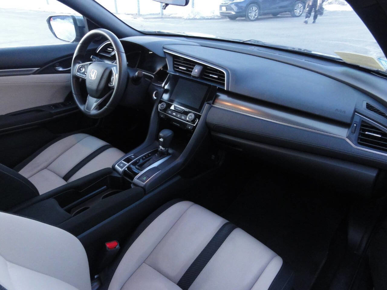 Used 2018 Honda Civic EX image 12