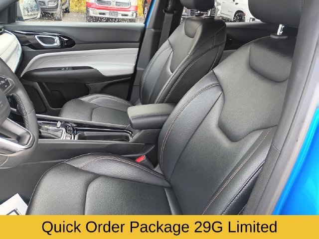 Used 2024 Jeep Compass Limited AWD/4WD image 12