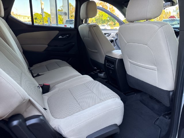 Certified 2022 Chevrolet Traverse LS FWD image 32