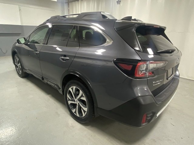 Used 2020 Subaru Outback Touring XT image 2
