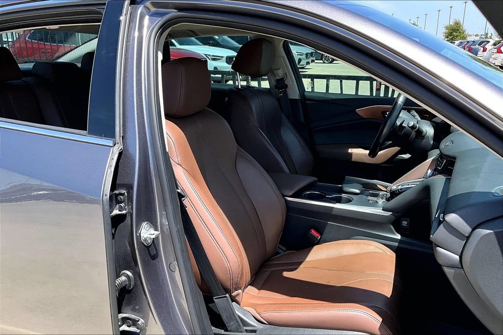 Used 2021 Acura TLX w/ Technology Package FWD image 9