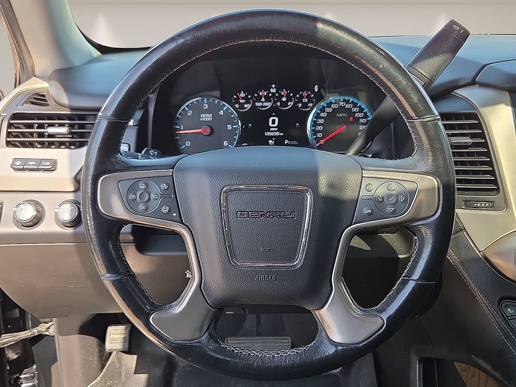 Used 2018 GMC Yukon XL Denali w/ Denali Ultimate Package AWD/4WD image 14