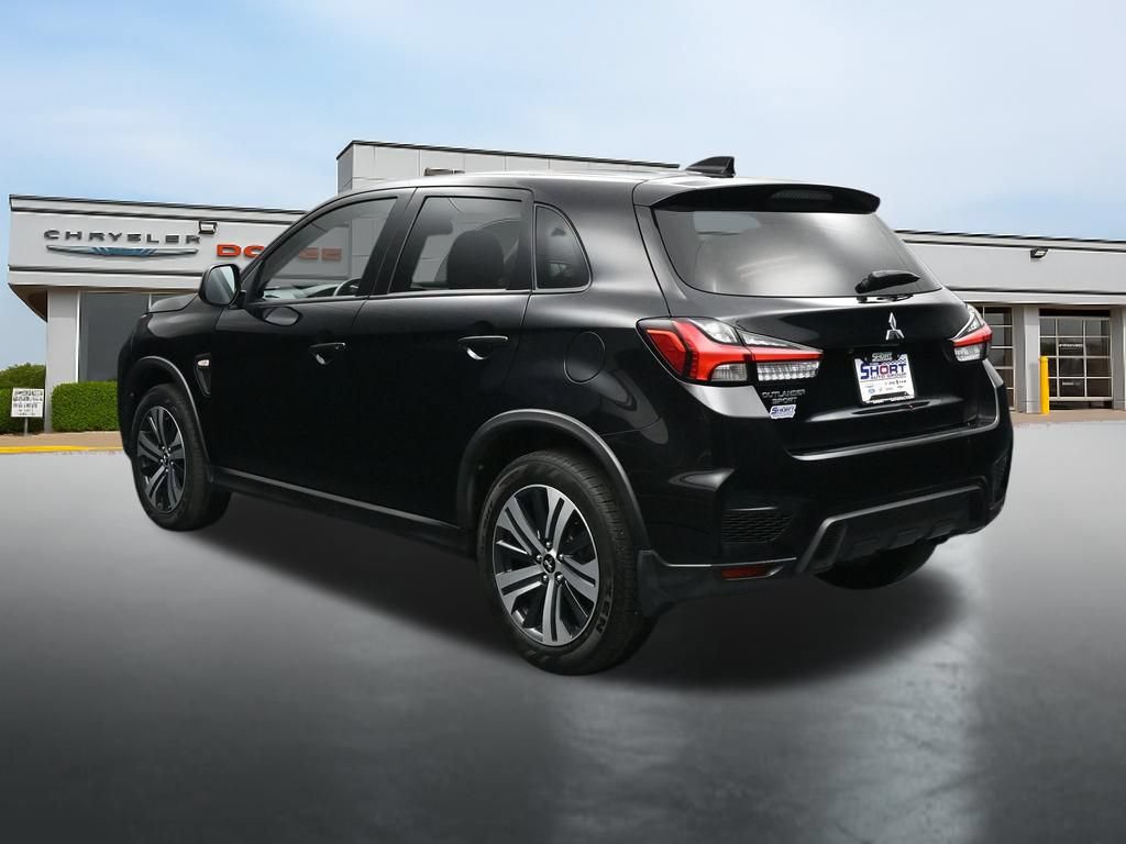 Used 2022 Mitsubishi Outlander Sport ES FWD image 3