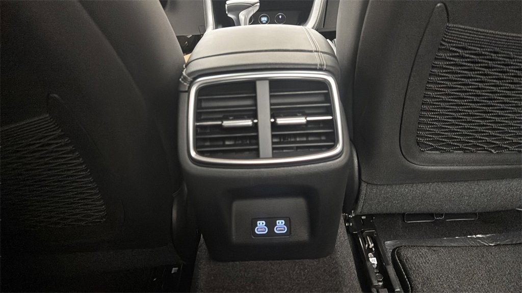 New 2026 Genesis G70 2.5T Prestige image 11