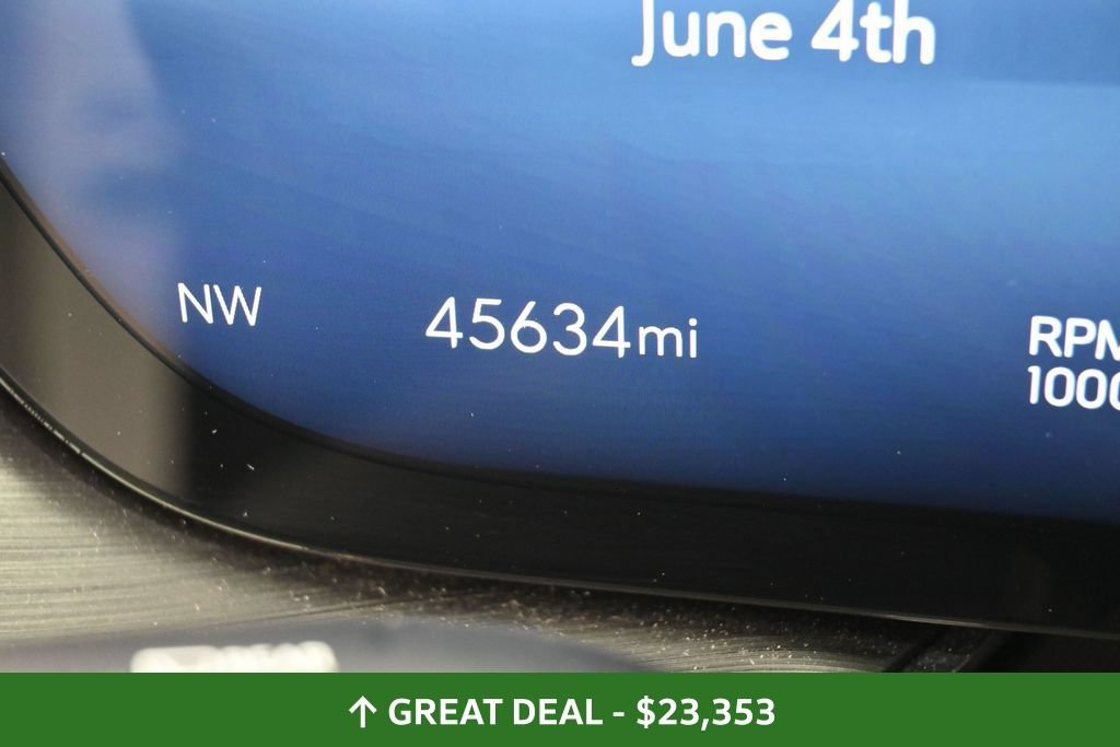 Used 2024 Buick Envision Preferred AWD/4WD image 36
