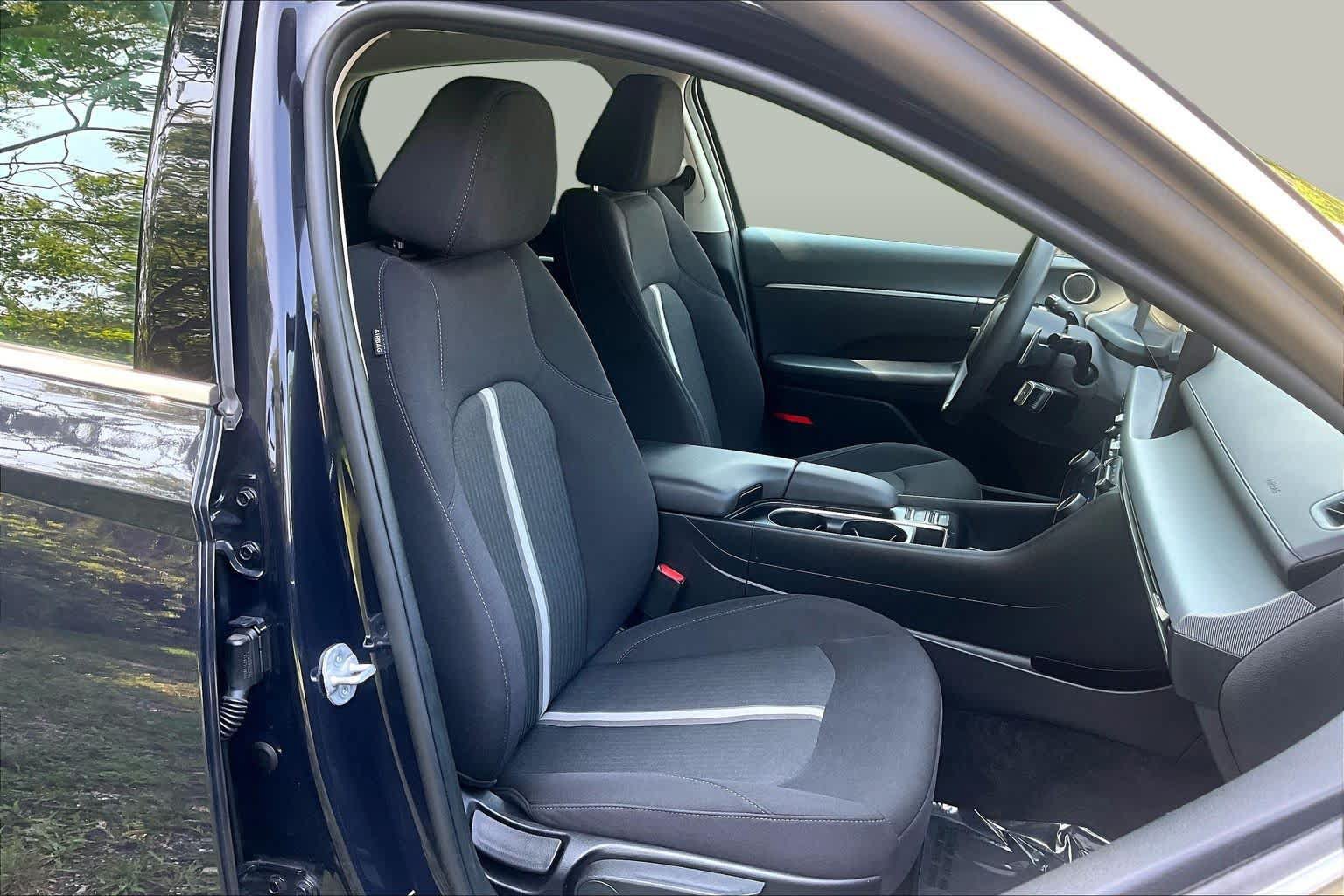 Used 2025 Hyundai Sonata SEL FWD image 9