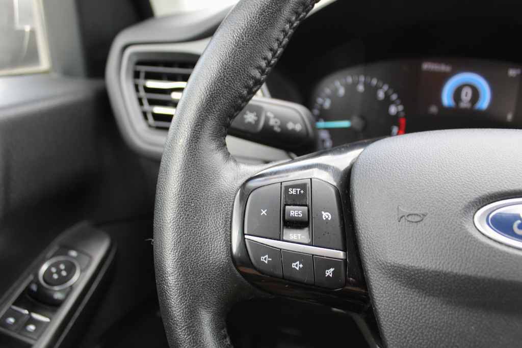 Used 2021 Ford Escape SEL FWD image 17