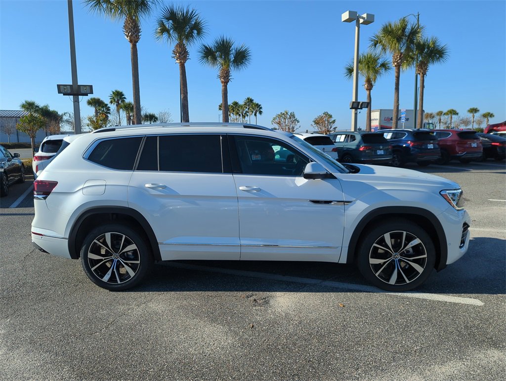 New 2026 Volkswagen Atlas SEL Premium R-Line image 3