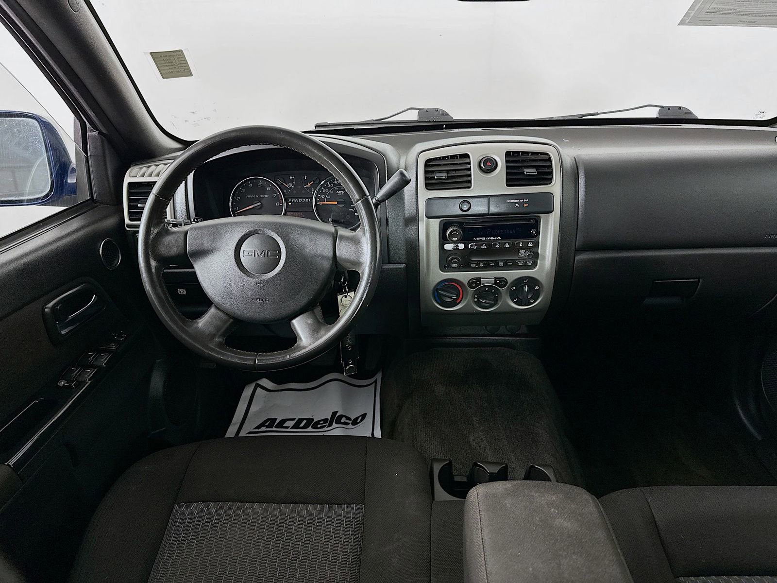 Used 2011 GMC Canyon SLE RWD image 20