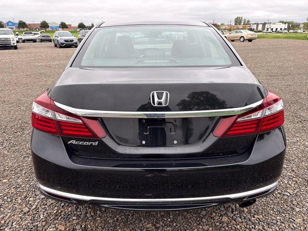 Certified 2017 Honda Accord LX image 8