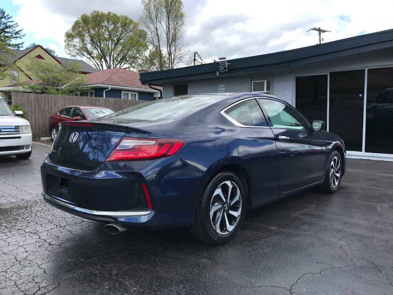 Used 2017 Honda Accord LX-S image 7